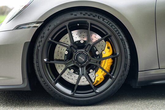 PORSCHE GT3 brake and wheel detail, Bayreuth 16.04.2026