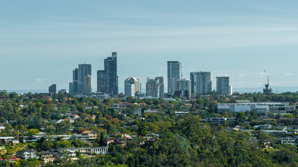 Fototapeta premium Sydney CBD Skyline Rising Beyond Bushland from Explosives Reserve