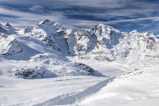 Winter mountain panorama on the Diavolezza, view of the Bernina Group, Piz Bernina, Persgletscher, Morteratsch Glacier, Engadine, Switzerland