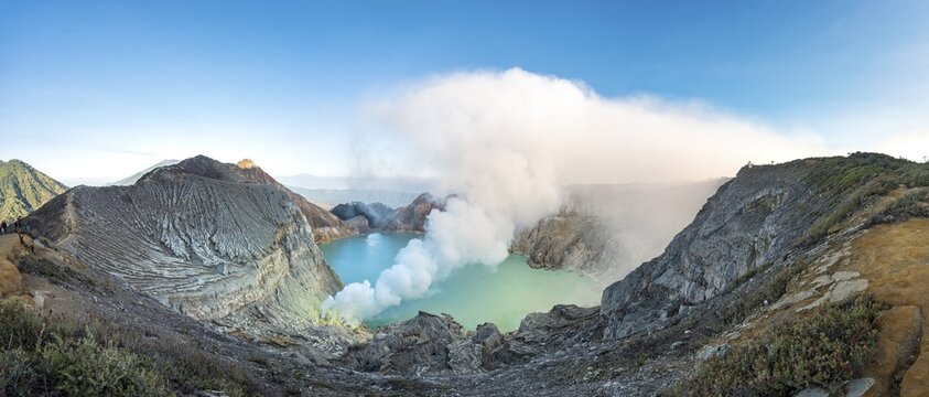 Volcano Kawah Ijen, volcanic crater with crater lake and steaming vents, morning light, Banyuwangi, Sempol, Jawa Timur, Indonesia
