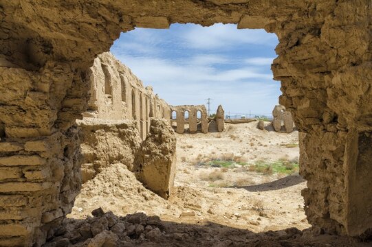 Ruins of Qatruyeh castle, Fars Province, Iran