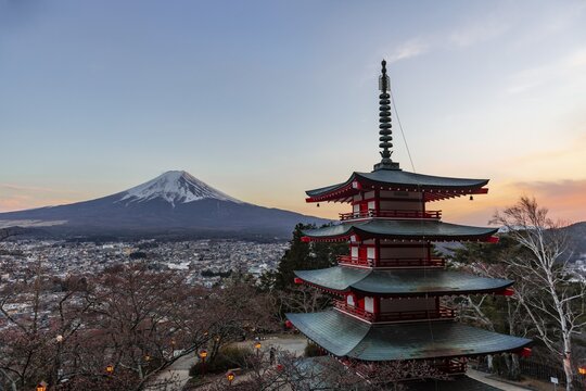 Five-storey pagoda, Chureito Pagoda, overlooking Fujiyoshida City and Mount Fuji Volcano, Yamanashi Prefecture, Japan