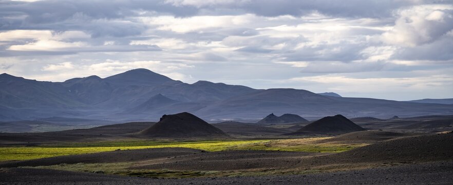 Volcanic landscape, barren landscape, Icelandic highlands, Iceland