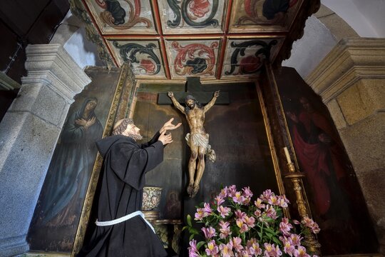Saint Peter&rsquo;s Church, Altar with the Christ on the Cross, Trancoso, Serra da Estrela, Portugal