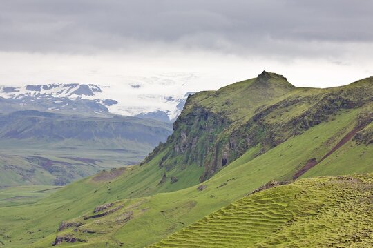 View of M&yacute;rdalsjoekull Glacier on the southern coast near Vik, Iceland, Atlantic Ocean
