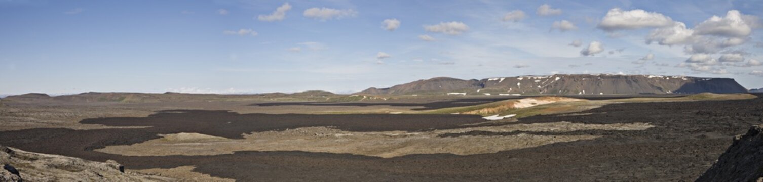 Fresh lava fields (black) and older ones (brown), Krafla Caldera, Myvatn, northern Iceland, Iceland, Atlantic Ocean
