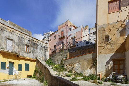 Houses, nested, staircase with vegetation, vespa, morbid, picturesque, historical center, old town, Sciacca, port city, thermal bath, free community consortium Agrigento, Sicily region, Italy, Mediterranean