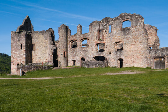 Ruine Hochburg bei Gemeinde Sexau im Landkreis Emmendingen, Baden-W&uuml;rtt.