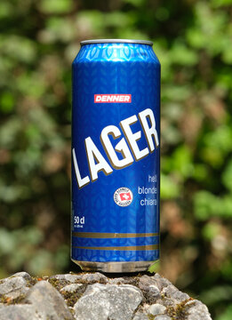 Denner Lager Bier hell 50cl Dose, Schweizer Lagerbier Eigenmarke Denner, Z&uuml;rich 27 April 2026