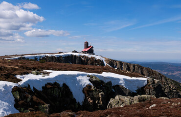 widok na szczyt Śnieżnych Kotłów,Karkonosze © Arek mały