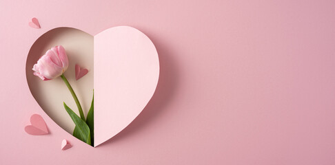 Naklejka premium Happy Mother's Day pink tulip in heart-shaped gift card on soft pastel background