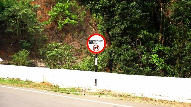 no photography no selfie sign board