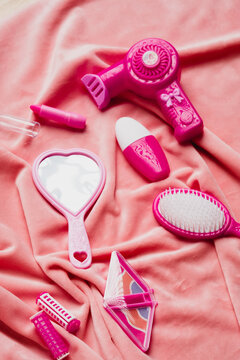 Pink toy hairdresser set for pretend play beauty salon
