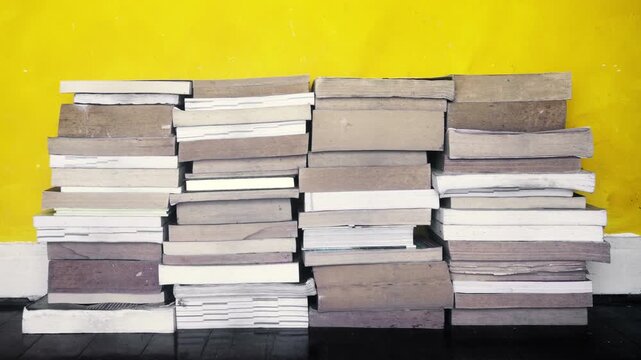 A pile of old books stops motion 