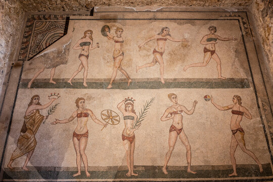 Women of ancient Rome in bikinis training for sports, &ldquo;Hall of the Ten Girls&rdquo; , Roman Villa of Casale, Piazza Armerina, Sicily, Italy