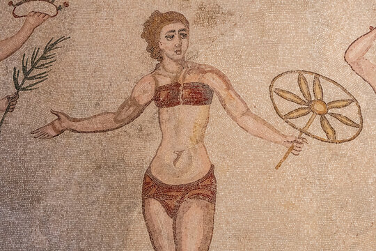 Roman woman in underwear, &ldquo;Hall of the Ten Girls&rdquo; (&ldquo;Hall of the Bikini Bathers&rdquo;), Roman Villa of Casale, Piazza Armerina, Sicily, Italy