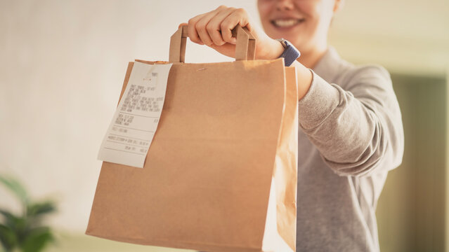 Food delivery service to home