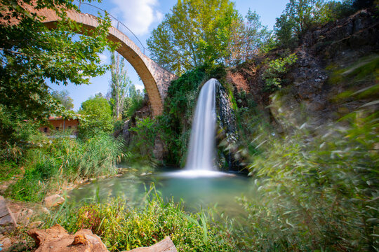 Clandras Bridge and Banaz River