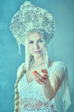 Crystal Crown Maiden