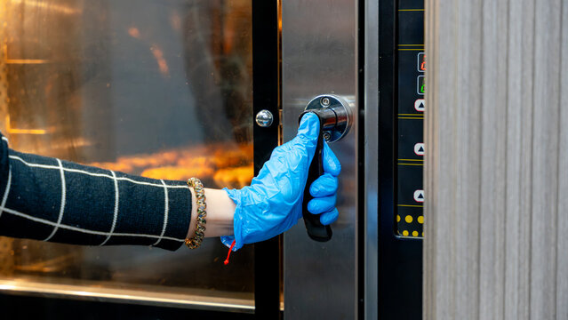 Taiwanese bakery oven door handle in Taipei shop