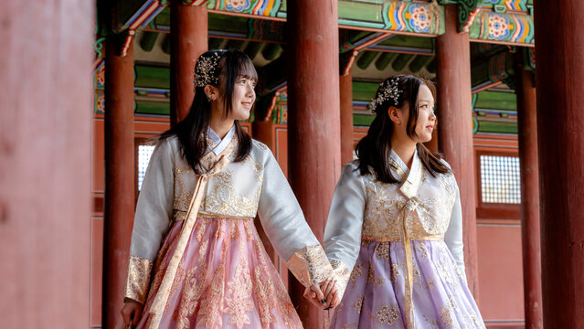 Traditional Korean Hanbok at Gyeongbokgung Palace