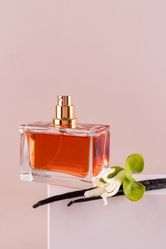 Elegant perfume with vanilla and floral undertones