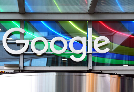 Warsaw, Poland, Europe - 03.2026 : Google logo at entrance to shopping centre in Warsaw Hub complex, entire complex -  office skyskrapers, shopping center, hotel building was sold to Google in 2022