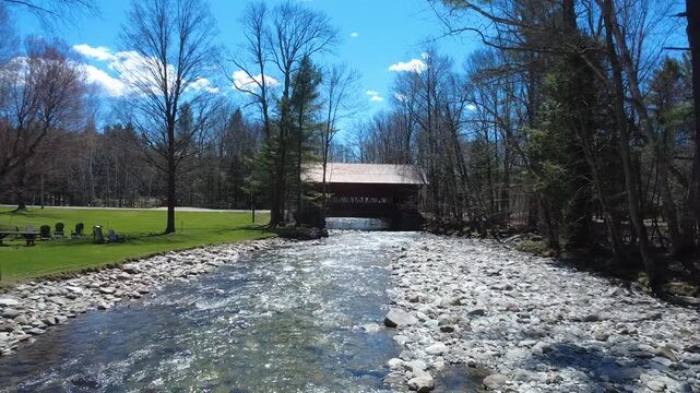  Aerial drone footage of a historic covered bridge in Vermont 
