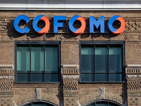 Quebec City, Quebec, Canada, April 26, 2026 - The Canadian consulting firm specializing in digital transformation and artificial intelligence COFOMO sign on its office located on Charest Boulevard Eas