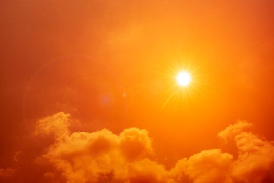 The sky is orange due to extremely hot weather caused by the Global Boiling phenomenon.