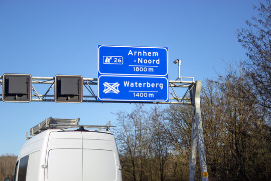 Autobahn A12 Niederlande, Autobahntafel Ausfahrt Arnhem-Noord, Autobahnkreuz Waterberg