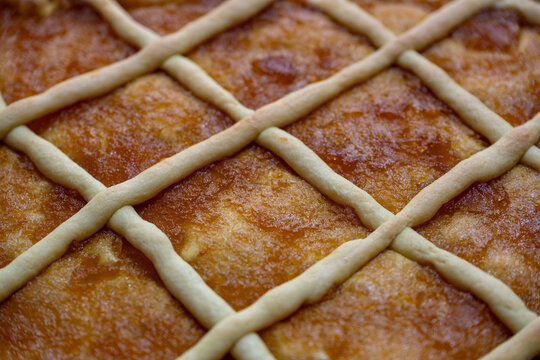 Tart with Annurca apple jam