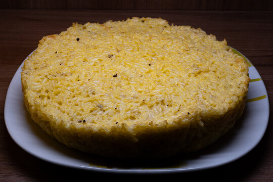 Typical Easter sweets in Campania: rustic rice pastiera without shortcrust pastry