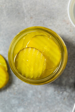 Organic Canned Jarred Dill PIckles