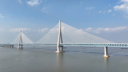 Fototapeta premium The scenery under the Yangtze River Bridge