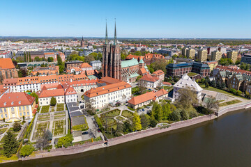 Panorama of the city of Wroclaw, Poland © Tomasz Warszewski