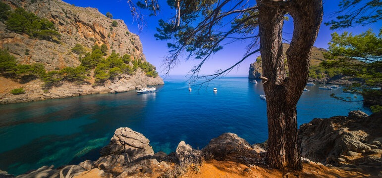 Cala Sa Calobra, Beaches of Sa Calobra, Natural Monument del Torrent de Pareis, Escorca, Mediterranean Sea, Paraje Natural de la Sierra de Tramuntana, Mallorca, Islas Baleares, Spain, Europe