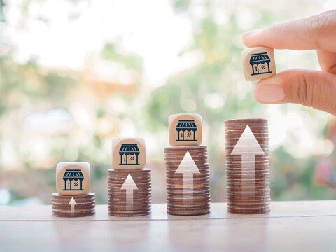 Business sale growth and expand shop franchise concept. planning growth financial and branch expansion and management plan bank loans or marketing franchising. 