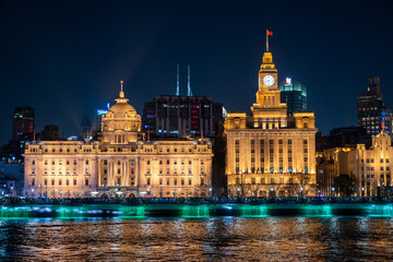 Fototapeta premium shanghai skyline at night