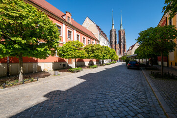 Cathedral of St. John the Baptist. Ostrow Tumski in Wroclaw, Poland © Tomasz Warszewski