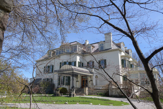 exterior of Spadina House, a historic house museum, for Baldwin, Austin family, built 1866 with later additions, 285 Spadina Rd, Toronto