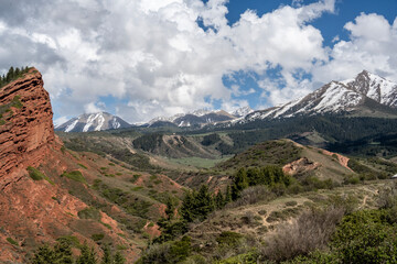 Fototapeta premium Beautiful spring mountain landscape in the mountains of Kyrgyzstan