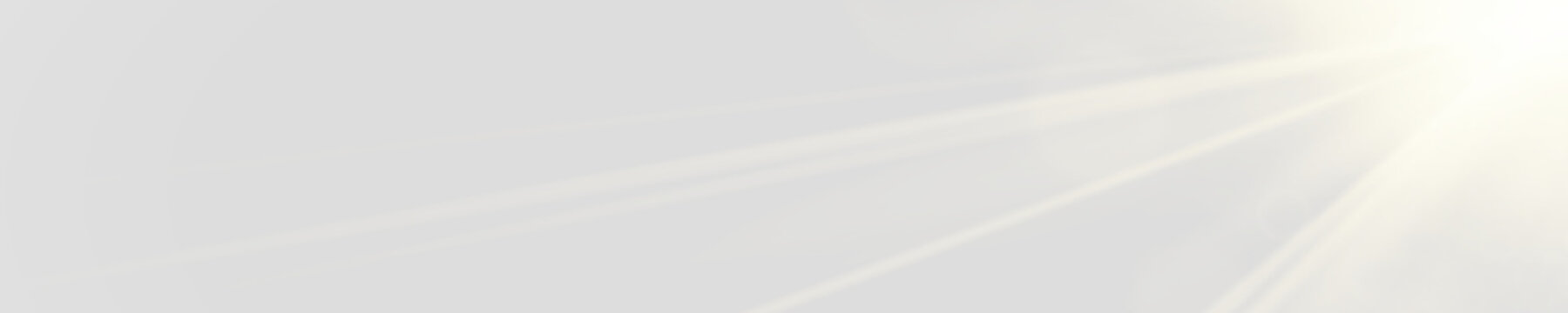 Sun rays flowing with golden shine and smooth streaks. Bright glow forms harmony. Perfect design element for visuals. png