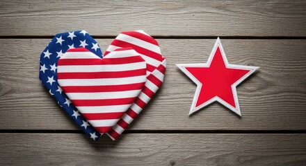 Obraz premium Celebrating american independence day patriotic heart and star on rustic wood background
