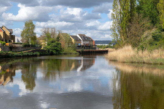 Houses overlooking the river Medway in Aylesford near Maidstone in Kent, England