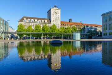 Leipzig Augustusplatz mit Krochhochhaus © Torsten Strom