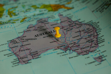 Naklejka premium Map of the Continent and Country of Australia