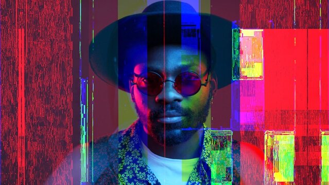 Glitch Transition 04