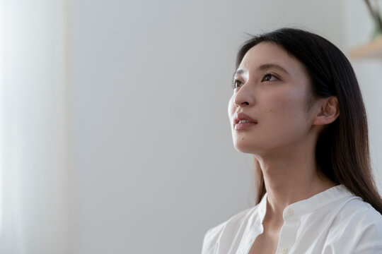 若い日本人女性