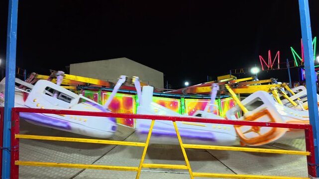 Salambo ride, amusement park ride, thrill ride, carnival attraction, fairground entertainment, theme park ride, high speed ride, rotating ride, tourist attraction, funfair, holiday plan, weekend fun.